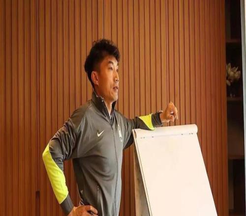 韦加豪情挥,意甲巅峰之,战胜利映照,PG电子官网,PG电子试玩,PG电子模拟器,PG电子平台,PG电子下载